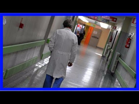 Eliminazione di lentiggini dal laser in SPb Maschera da patata per la persona che candeggia