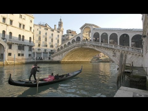 BBC Learning English: Video Words in the News: Protecting Venice (16th October 2013)