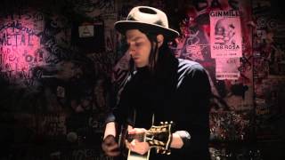 James Bay 'Hold Back The River' (Acoustic)
