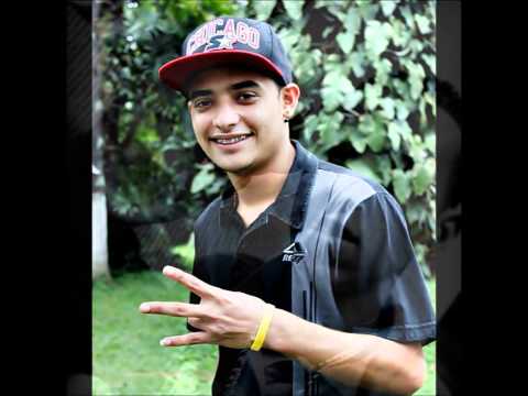 MC PC _-_ ELA SABE QUE OS MENINOS PORTA (( DJ RAFINHA PZS )) FUNK DE ELITE