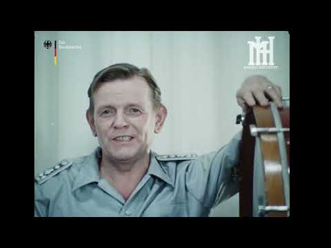 Between Rehearsal and Parade  — East German Film 1974