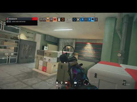 Kapkan 1v3 ending with crazy pistol shot