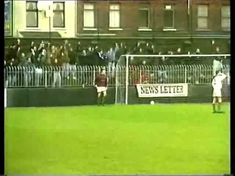 Crusaders 1 Glentoran 3  season 1995/96