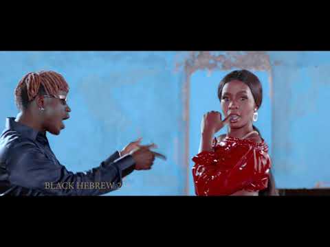 Bidagala-Gravity Omutujju Ft Cindy (Official 4K Video)