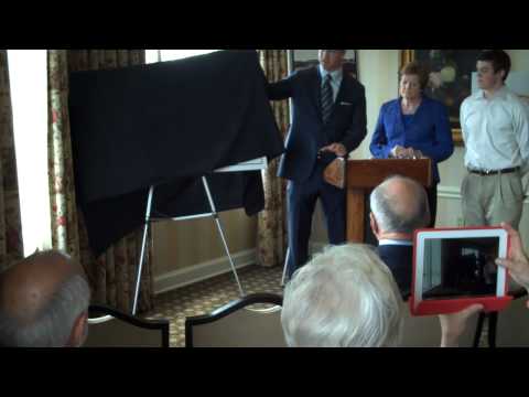 Peyton Manning check presentation to Pat Summitt Foundation