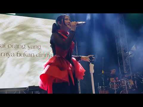 TIARA ANDINI - DENGAR | AT LIPPO MALL KEMANG 18-10-2025