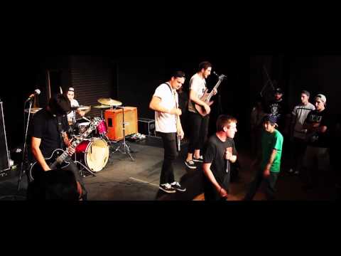 COUNTERPARTS - JUMPING SHIP / ISOLATION - LIVE