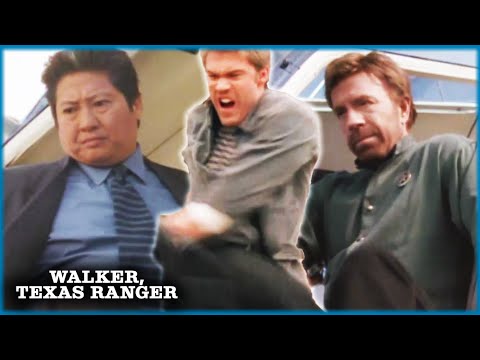 3 Vs 20 | Walker, Texas Ranger