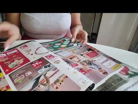 no talking 👄 NEW🧡 asmr page turning Magazin 📰Finger licking and squeezing 😘 by🍒