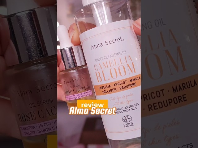 Vídeo relacionado con Alma Secret Beauty Travel Set Facial 5 productos para pieles mixtas/normales con extractos naturales y ecológicos. Neceser viaje, pack regalo original para Navidad, San Valentín o el amigo invisible.