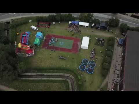 Festyn z okazji Dnia Dziecka i otwarcie boiska na terenie Szkoły Podstawowej nr 31 w Gdyni