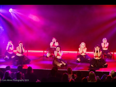 Floorwork students perform Ava Adore - The Bombshell Burlesque Academy