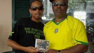 Clinark with Fans,Media,Friends,Fellow Bermy Artist