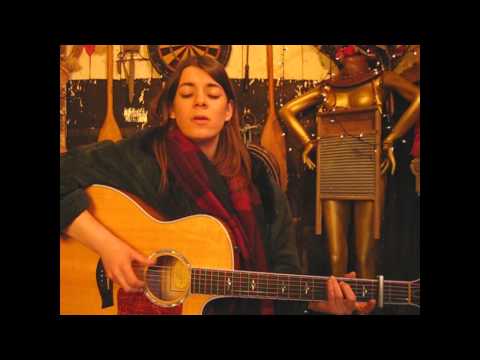 Liz Lawrence -  Rooftop -  Songs From The Shed