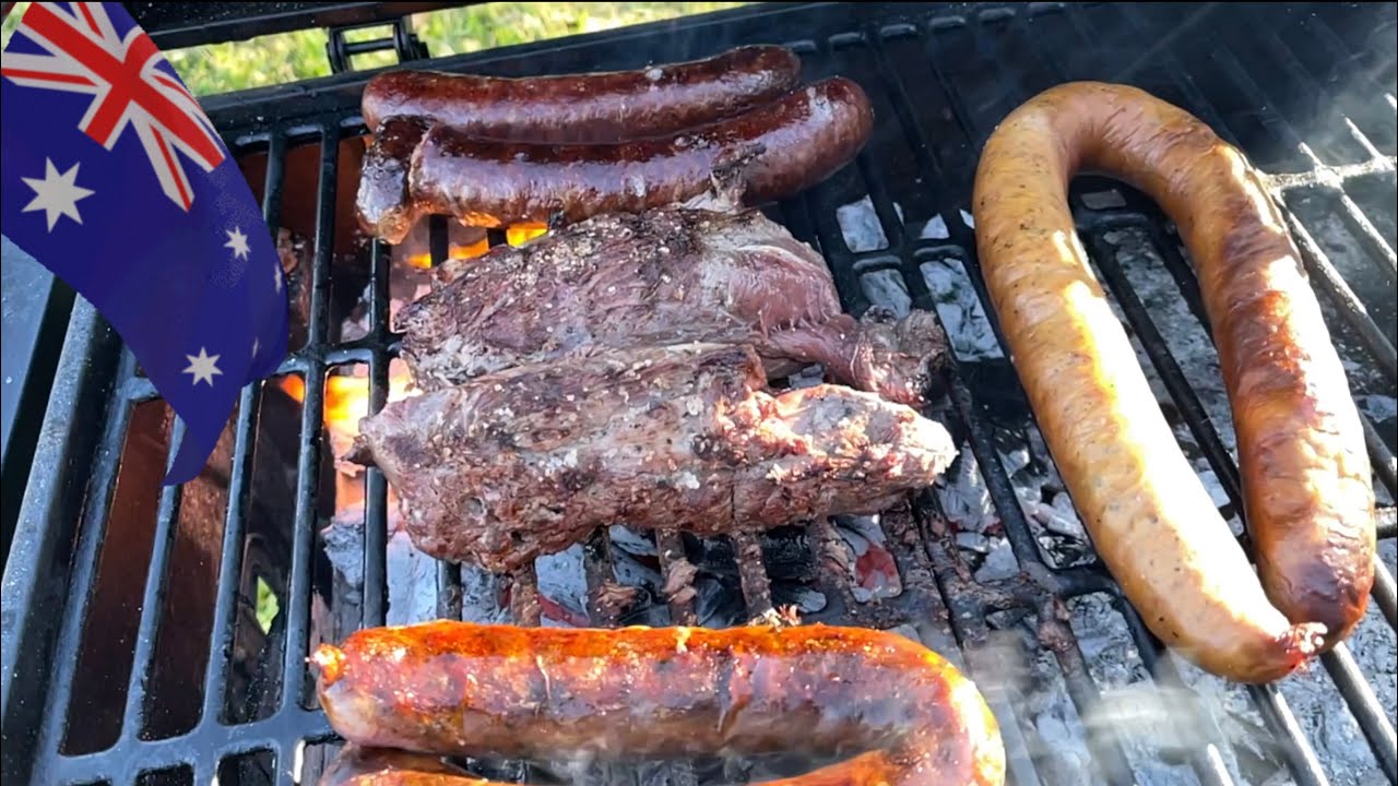 Probando carne de canguro, salchicha de canguro, salchicha de camello y venado