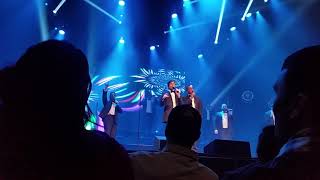 Sweet Dreams/Hand Clap  Straight No Chaser, 10 Dec 2017 in Cleveland