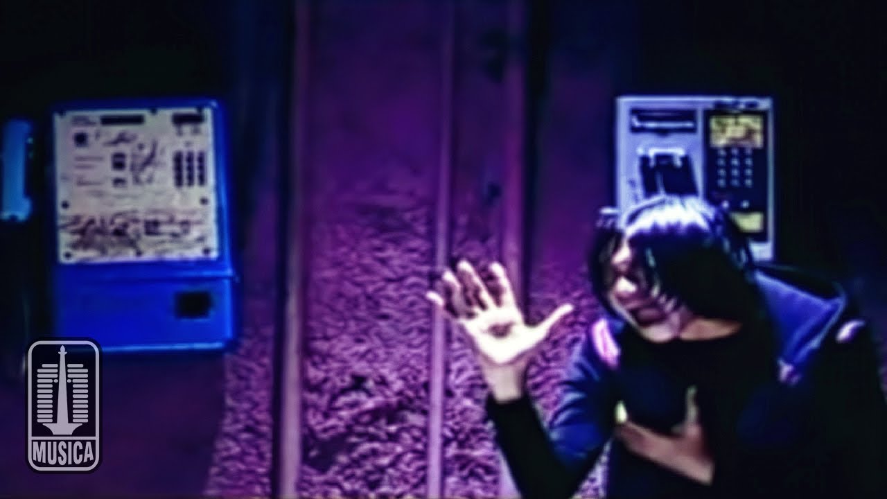 Lirik Lagu dan Chord Kunci Gitar Base Jam - Saat Terapuh - Tribun Video