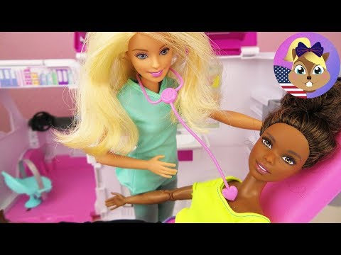 Barbie AMBULANCE & HOSPITAL 2 in 1 - Doctor Barbie sees patients in mobile clinic!