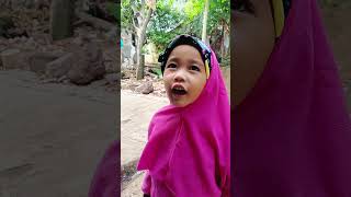 Download lagu The neighbor is really nosy #comedy #funnyvideos that make you laugh out loud #drama mp3 Download lagu The neighbor is really nosy #comedy #funnyvideos that make you laugh out loud #drama mp3