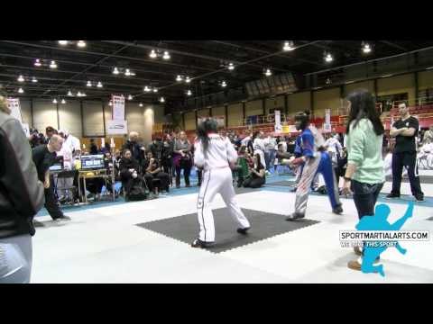 Morgan Plowden v Melanie Ortiz - Womens Team Sparring Final Round 2 - Quebec Open 2016