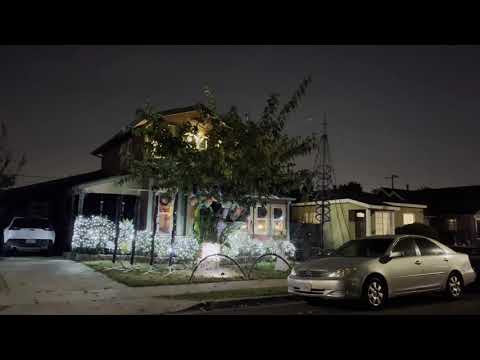 Don’t Stop Christmas Now - Mariah Carey & Queen (mashup)