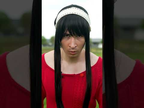 Yor plays Football #anime #spyxfamily #yorforger #anya