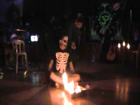 Apresentação Thom Ferreira - SARAU LUAU - Artes Cênicas / UFGD