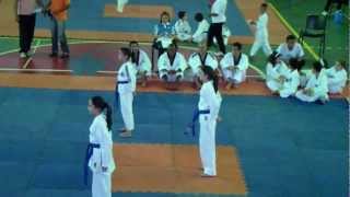 preview picture of video 'Poom-sae Alice - Campeonato Mineiro de Taekwondo'