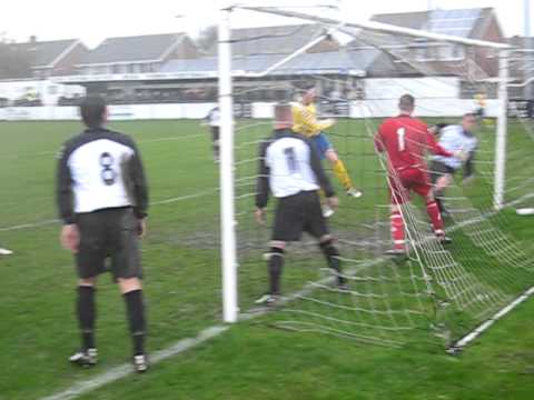 Deal Town 0 Herne Bay 3 (05:11:2011) Tom Bryant