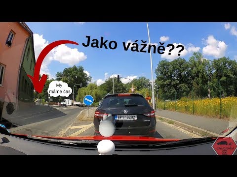 Dashcam Domažlické scénky #1 Bezohledná jízda, BLBCI z města Domažlice a opraváři na drogách...