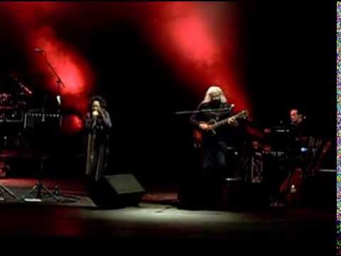 "Cavallo bianco" - Antonella Ruggiero & PFM