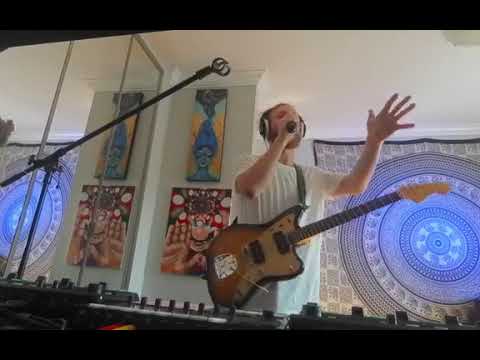 Woodyard - DayStream - Episode 1