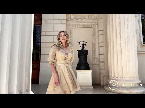 Rochie Ilona beige cu trena si curea in talie