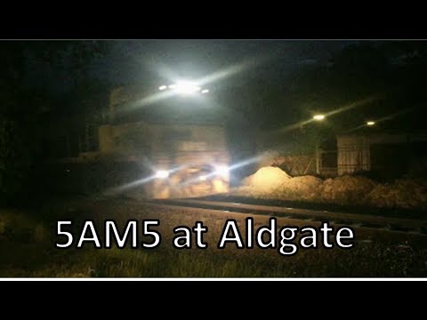 PN Freight 5AM5 at Aldgate - 24/10/2019