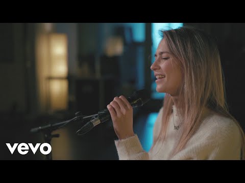 Tinne Oltmans - Kanonbal (Vevo Live Acoustic)