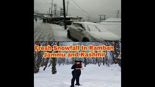 preview picture of video 'Fresh Snowfall In Ramban | Jammu and Kashmir | NH 1A Jammu and kashmir | Travelling Blog |'