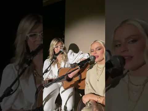 Live de Luísa sonza com Marilia Mendonça.