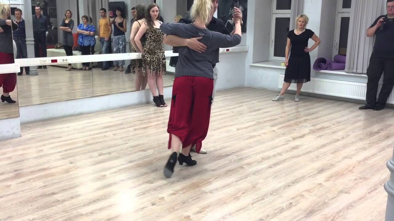 Javier Diaz y Elvira Malishevskaya. Review