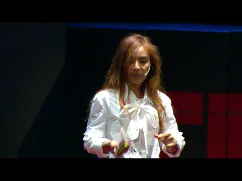 How a Different Culture Can Make an Opportunity in Fashion | Kittima Kwangnok | TEDxPadova