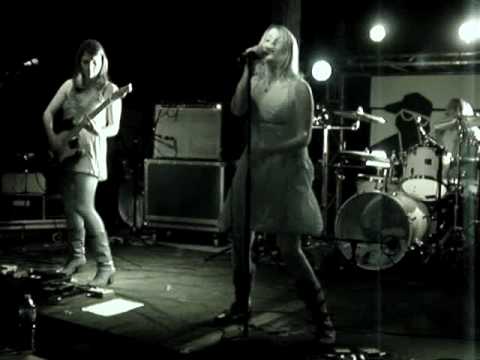 Sheeduz - The closure song - Pub ADK 2009