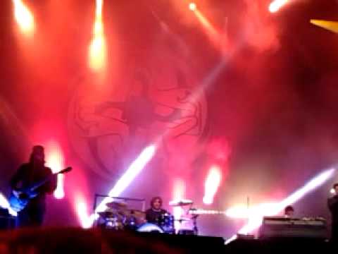 Kasabian - Underdog (live @ Marlay Park 23 August 2012)