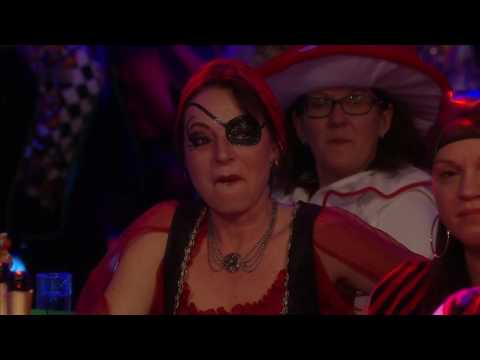 Landfrau Ursula Kraft alias Markus Karger bei hessische Weiberfastnacht 2017