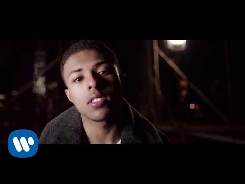 Diggy – “Fall”