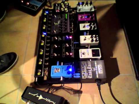 The GigRig Quartermaster with Strymon Timeline,Flint,Xotic Robotalk