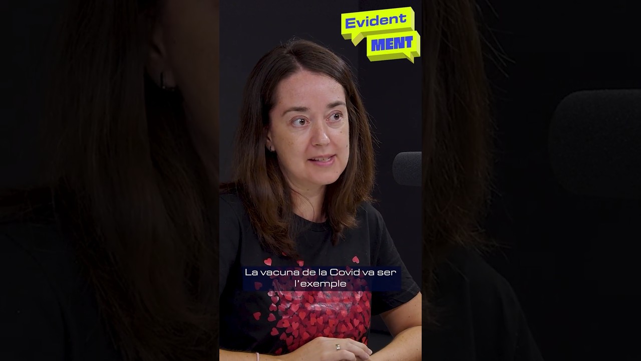 Candela Ollé, professora dels Estudis de Ciències de la Comunicació i la Informació i investigadora video link