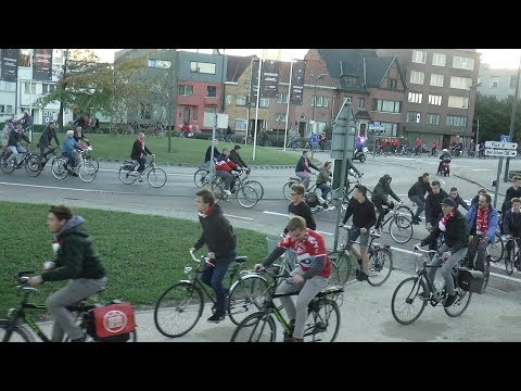 KV Kortrijk - Met de fiets naar Harelbeke