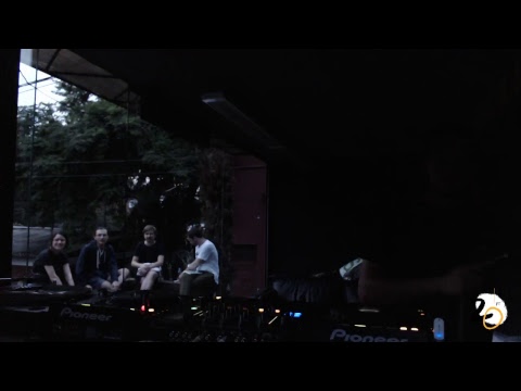 Ravetoszyn @ 20ft Radio