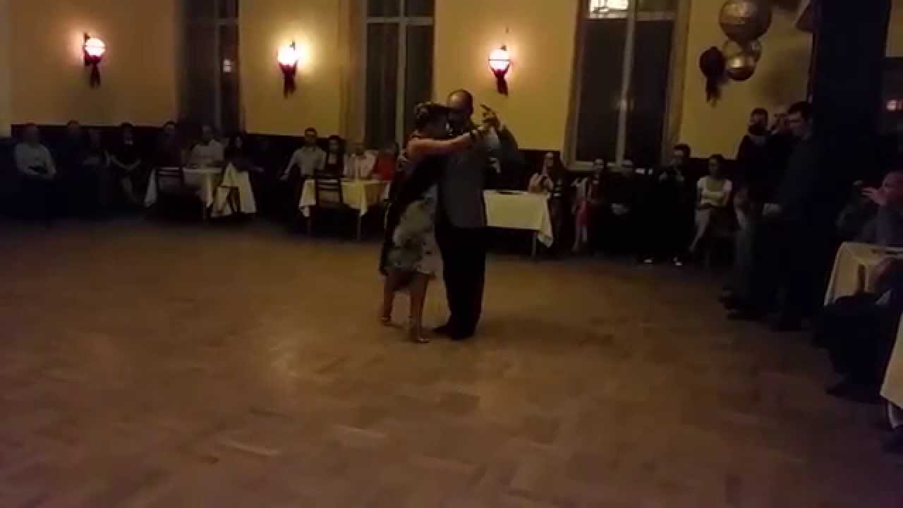 Santiago Castro y Carla Rossi 1