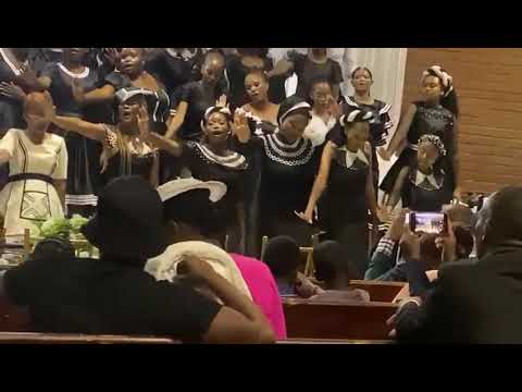 Ke bone mosadi Thaba tshweu😘