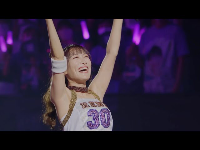 ももクロ高城れに、ソロコン10周年ツアーを完走。ファイナルとなるKT Zepp Yokohamaで異なる二部公演の“空の旅”へ。 作詞に挑戦した新曲も初披露。 29 YouTubeサムネイル